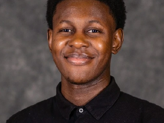 Ntsumi Machiana - UROC Scholar 